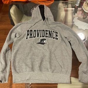 Stadium Small Providence Hoodie w pockets